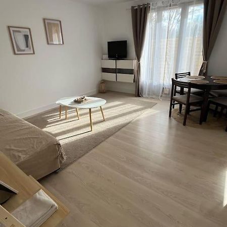 Petite Maison Cosy En Campagne Neuilly  Eksteriør billede